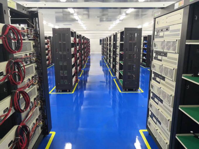 Sistema de ensaio de segurança e desempenho do módulo de bateria de potência / Máquina de ensaio de segurança do módulo de bateria de energia nova 4