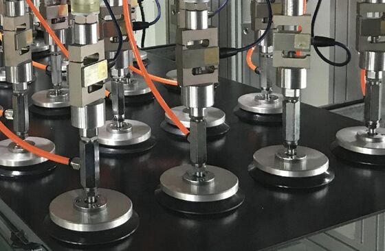 Máquina de ensaio de carga mecânica de módulos solares fotovoltaicos